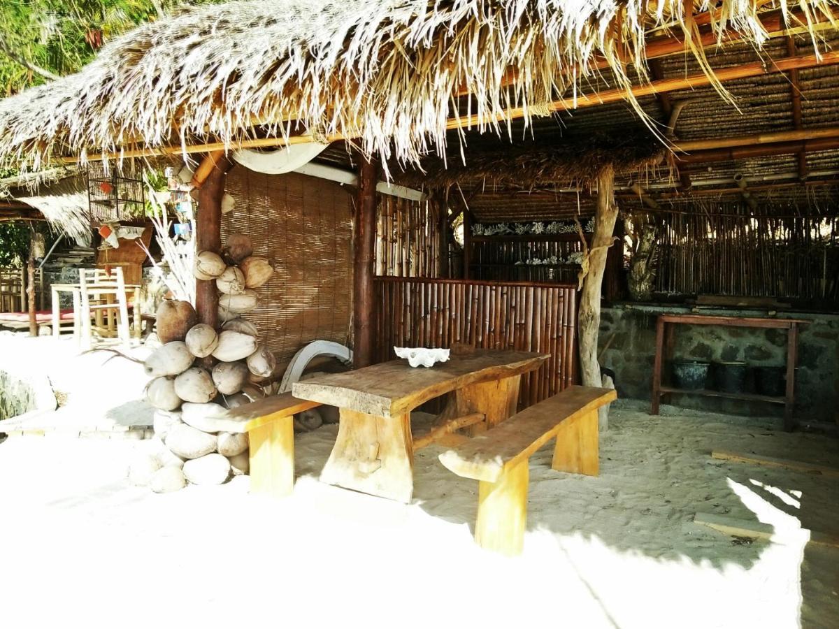 מלון Gili Gede Tanjungan מראה חיצוני תמונה